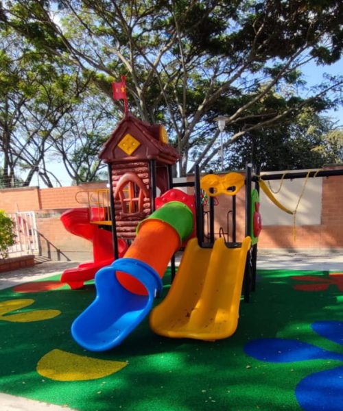 WhatsApp Image 2025-08-29 at 11.58.54 AM (2)